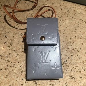 Phone case cross body